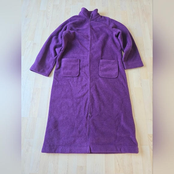 L.L. Bean Women's Purple Fleece Robe - Picture 2 of 8